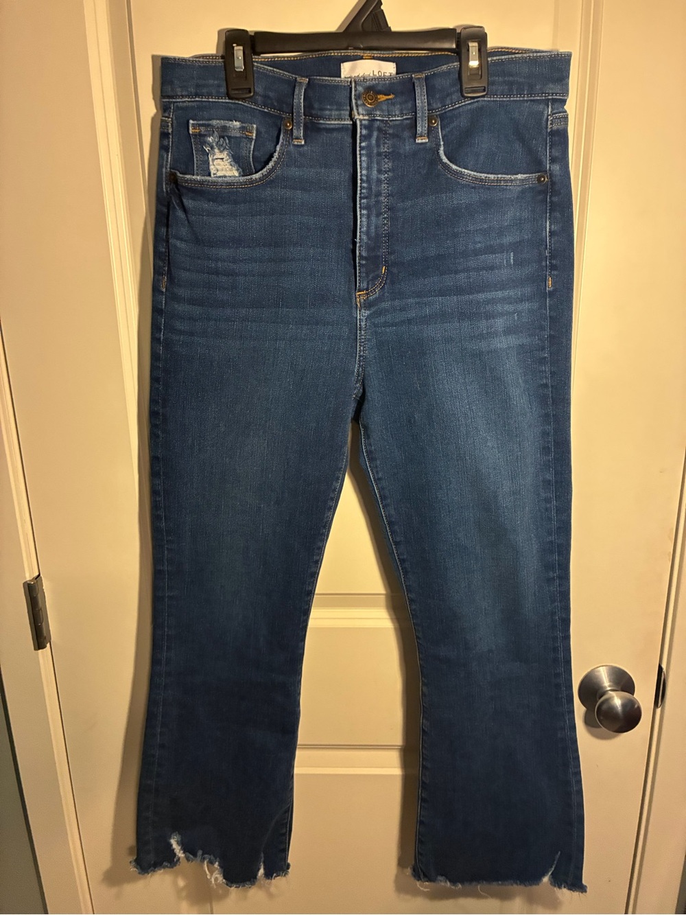 LOFT Kick Crop Stretch Dark Blued Cropped Jeans with Frayed Hem Size 12